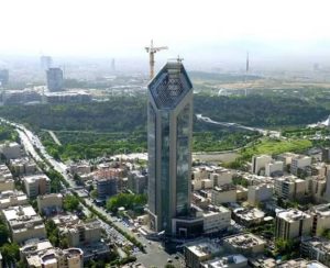 به گزارش صبح پترو به نقل از شهر مردم: به زودی …..شرکت هوایی دات وان……جایگاه هوایی کشور را تغییر خواهیم داد، به زودی…… بیت بانک معادلات مالی را تغییر خواهد داد.